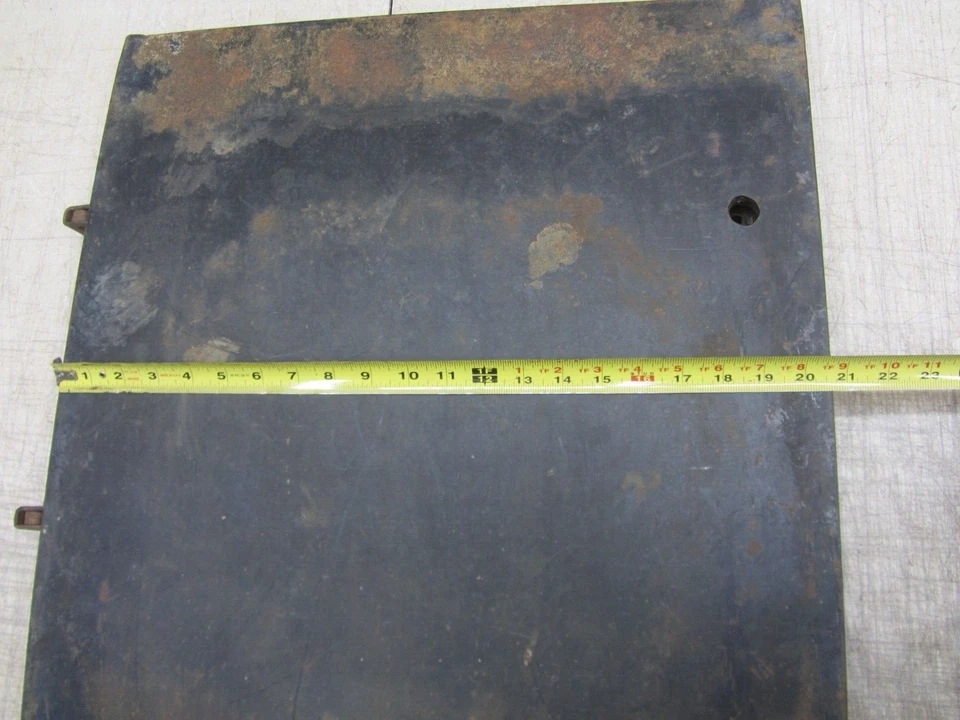 VTG ANTIQUE MODEL T FORD TOURING COUPE LEFT FRONT DOOR W LATCH ORIGINAL LF - Image 2 of 4