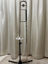 C.G.CONN ELKHART 4H TROMBONE 7 INCH BELL TUBULAR VINTAGE ORIGINAL HARD CASE USED