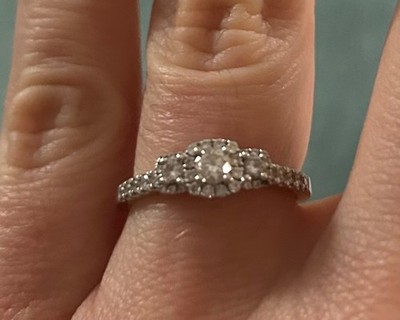Beautiful halo engagement ring, white gold, size 6.5,