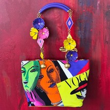 VERSACE TRIBUTE Handbag Pop Art Vogue covers print from S/S 2018