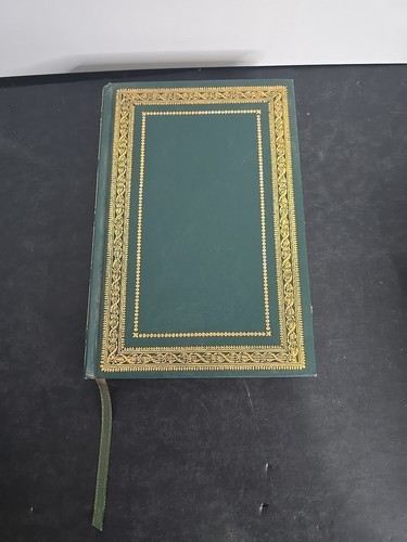 "Vintage Classic Hardcover Book Collection – 24 Literary Masterpieces... - Picture 16 of 24