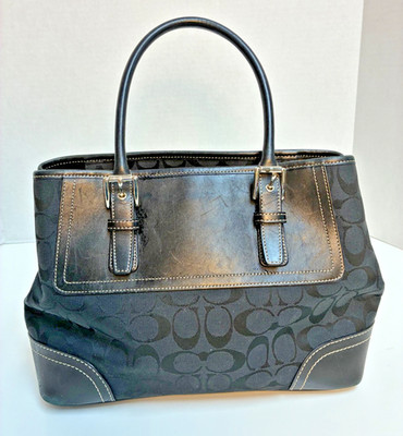 Coach (Unauthenicated) Black Jaquard Logo Side Snaps Purse F0732-F-11220