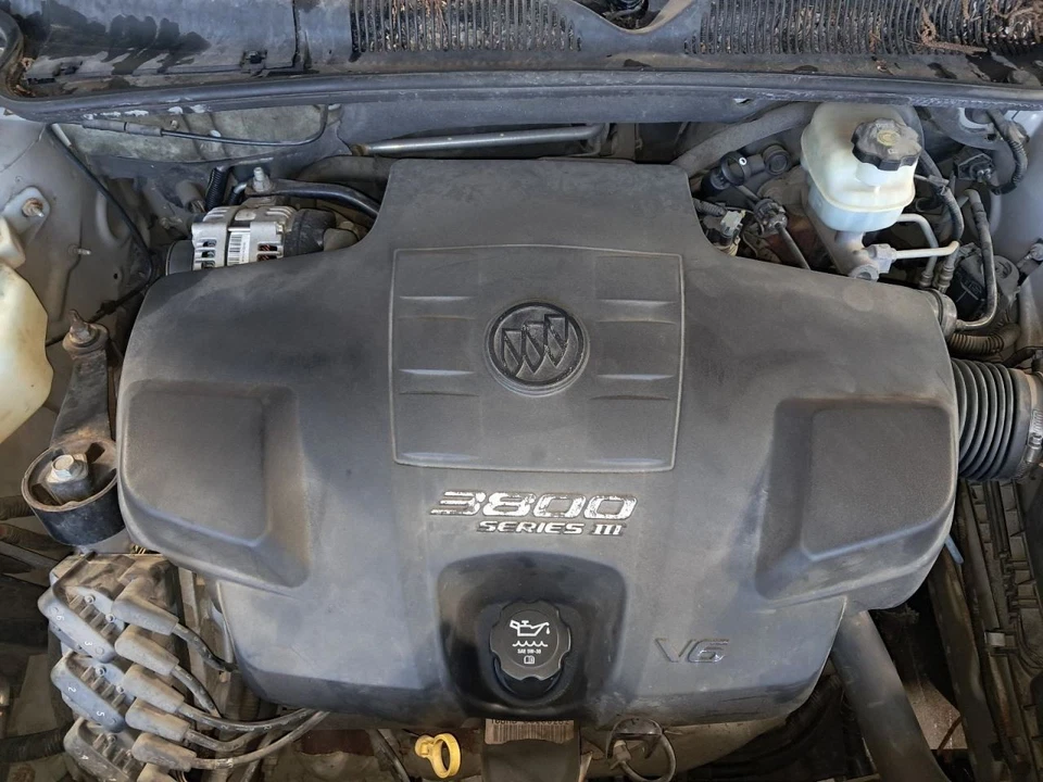 2006 Buick Lucerne Washer Reservoir OEM 3.80L Used 72000 Miles C25918 - Image 3 of 4