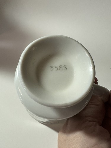 Footed Coffee/Tea Cup black white swirls, made in Japan, vintage porcelain - Picture 3 of 5