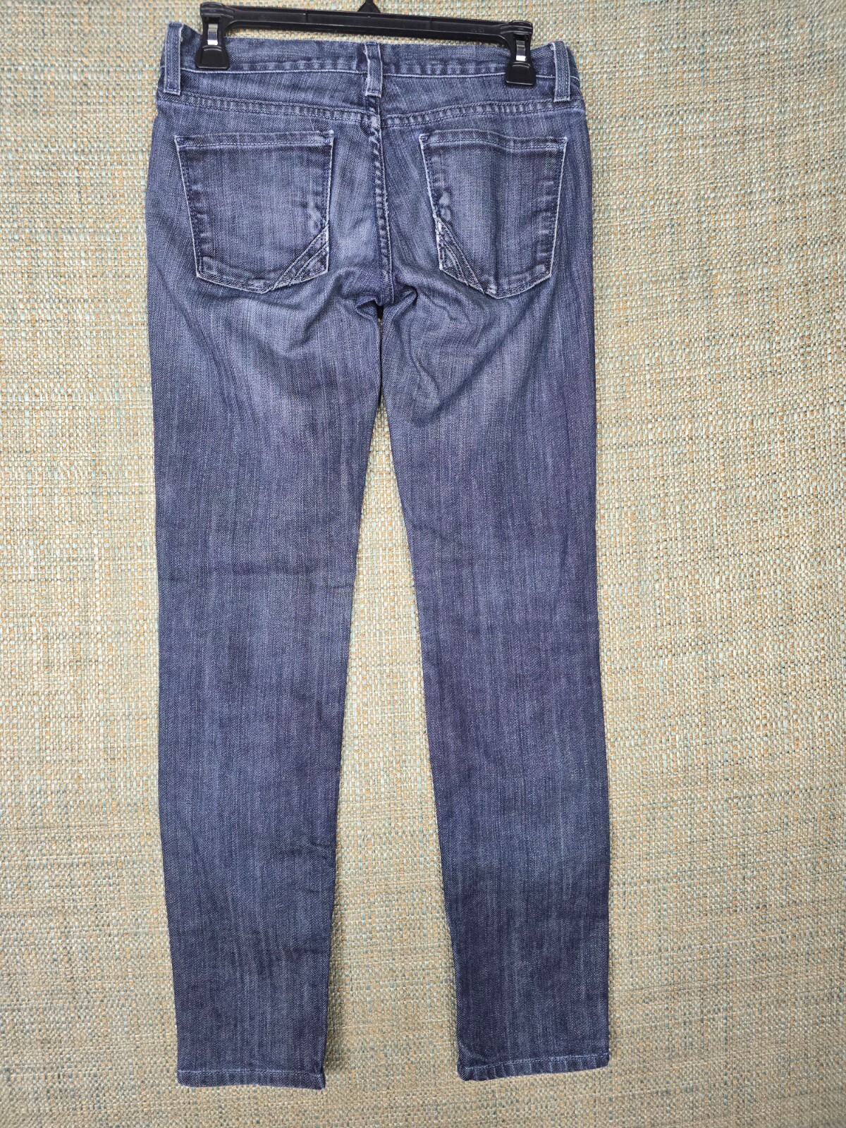 Picture 8 of 12