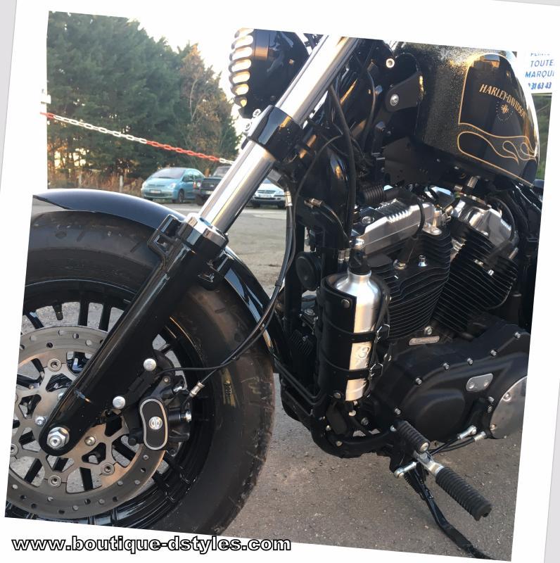 Phare LED rond pour Harley-Davidson Iron 883 (2007 - 2015) - Garantie 5 ans Phare LED rond pour Harley-Davidson Iron 883 (2007 - 2015) - Garantie 5 ans