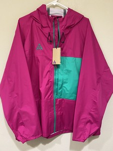 nike nrg acg 5l packable jacket