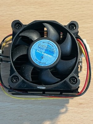 EverCool N23-510CA CPU Kühlkörper Lüfter Sockel 7 PGA 370 12V Vintage PC Kühler