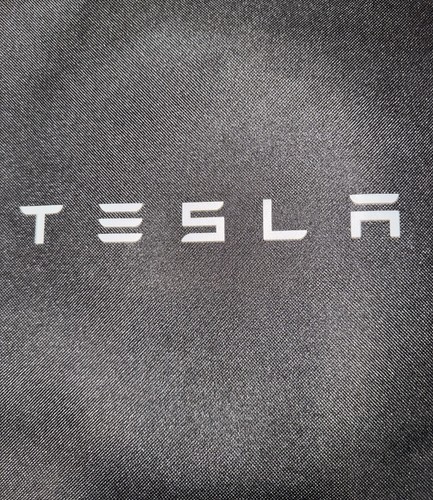 OEM Tesla Mobile Charger Gen 2 with 5-15,