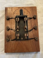 TRUMBULL Electric Co Knife Switch Fibre Base on Wood with Terminals Frankenstein