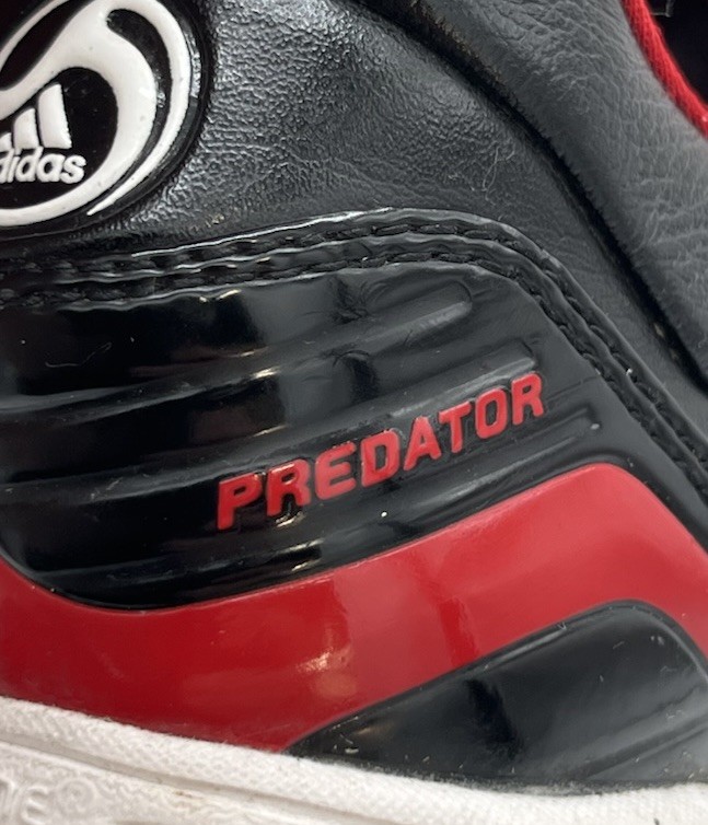 2007 Vintage adidas Predator Black Red Futsal Indoor Soccer  display picture 2