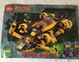 Retired 2002 - LEGO Mission Deep (4794) Alpha Team Command Sub Complete Used