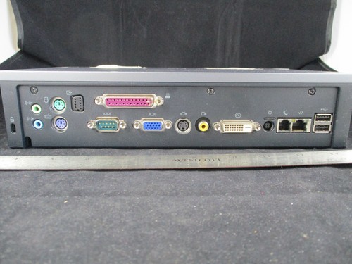 HP Docking Station EN489AA HSTNN-IX02 444707-001 with AC ADAPTER - Picture 6 of 9