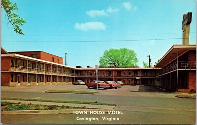 Town House Motel Covington Virginia VA Exterior Old Car VTG Postcard UNP Unused
