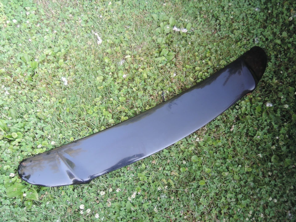 PONTIAC 2004 SUNFIRE 4 DOOR Used Original Black Rear Spoiler / Wing # 22600674 - Imagem 2 de 4