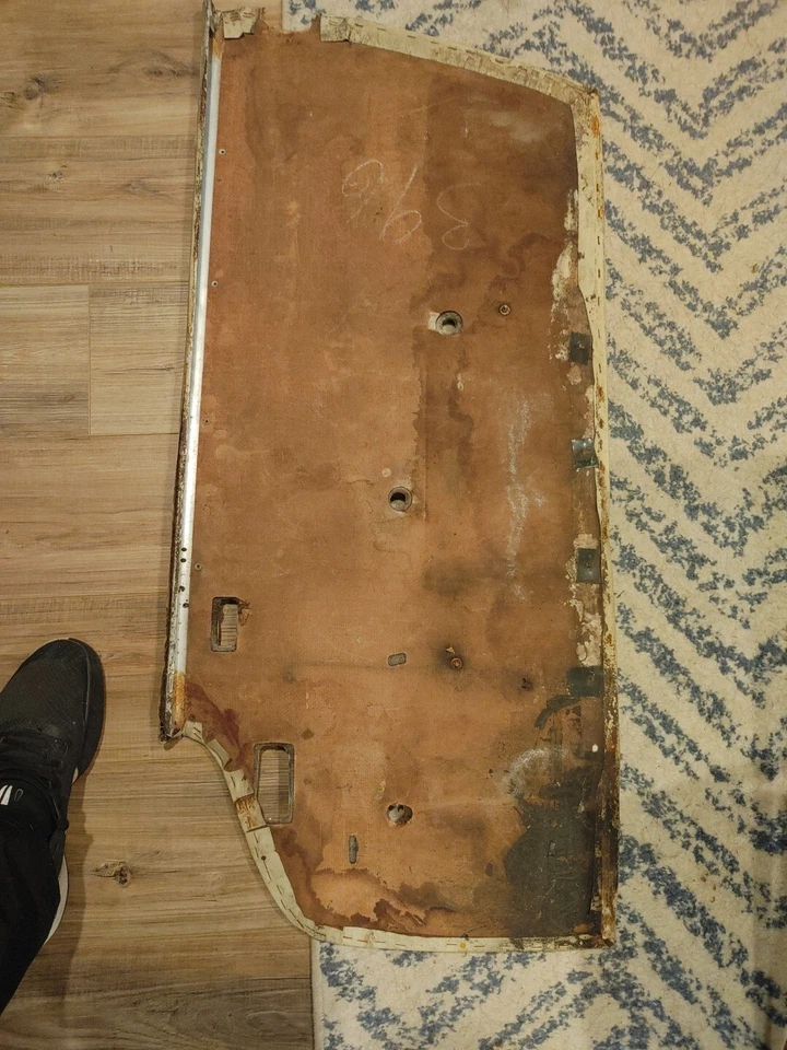 Panel de puerta de estilo tardío usado para Mercedes W113 250SL 280SL Pagoda Foto 2 de 2