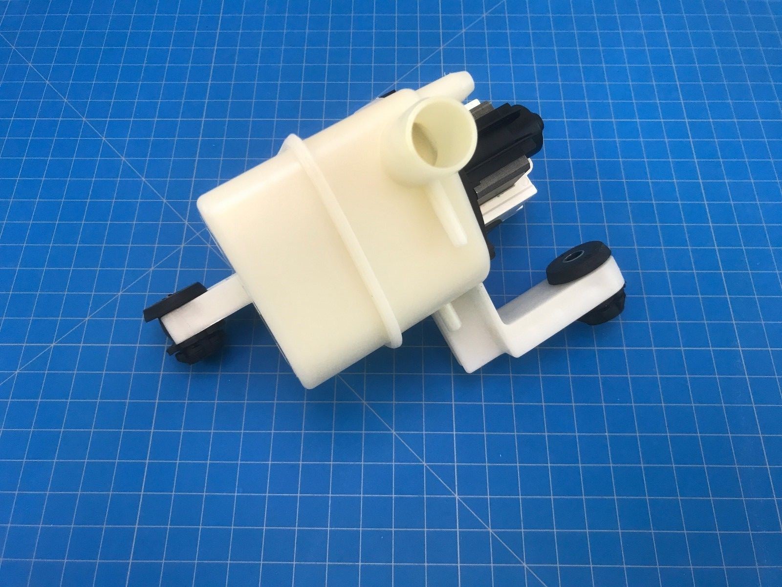 Genuine LG Pedestal Washer Drain Pump Assembly AHA74453902 EAU62263308