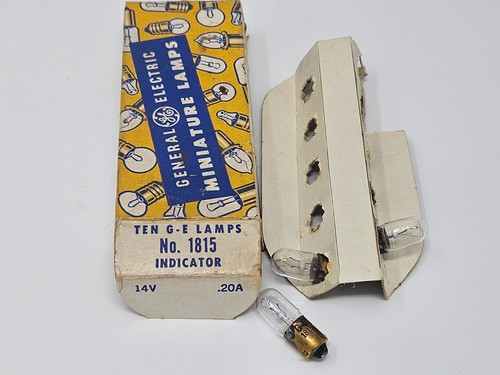 Box of 3 General Electric GE 1815 GE1815 Miniature Lamps Light Bulbs 14V 0.2A