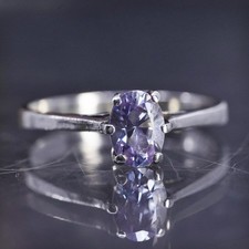 Size 7, vintage sterling silver 925 stackable band ring with amethyst