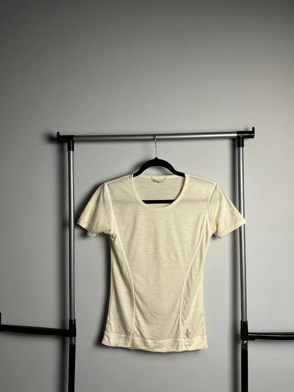 Smartwool Women’s Merino Wool Short Sleeve Shirt Cream Base Layer Size S
Opens in a new window or ta
