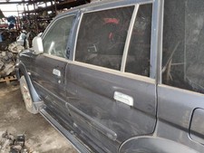 Porte arrière et accessoires Mitsubishi MONTERO