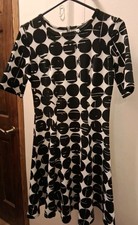 Karen Kane Contrast Dot Short Sleeve Scuba Knit Fit & Flare Skirt Dress Medium