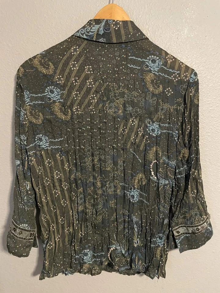 Camisa Agora Mujer Mediana Plisada Floral Cierre a Presión Boho Embellecida Top Foto 2 de 4