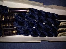 Anchor Perlgarn Stärke 5 --150 dunkelblau - 4 Doggen