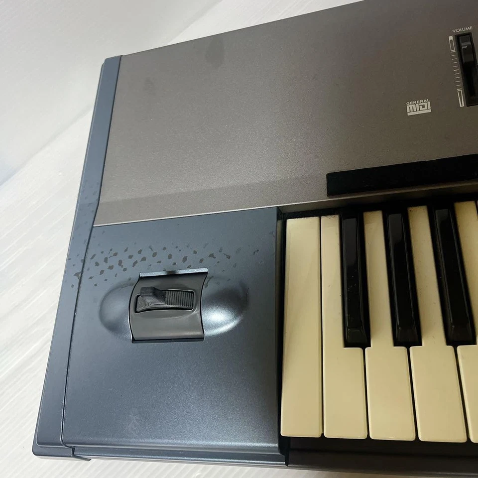 KORG N264 Keyboard Synthesizer 76-key PCM Synthesis Main Unit Used from Japan - Image 4 of 4