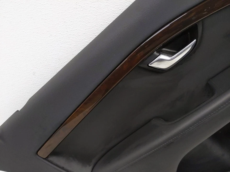 Volvo S80 2010-2016 sedán 4 puertas trasero izquierdo conductor interior puerta panel negro Foto 3 de 4