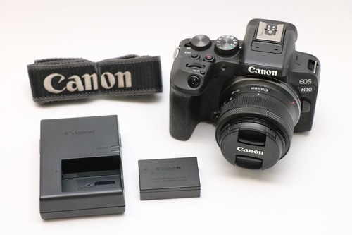 Canon EOS R10 Mirrorless Camera W/ RF-S 18-45mm Lens Kit (Shutter count only 2k)