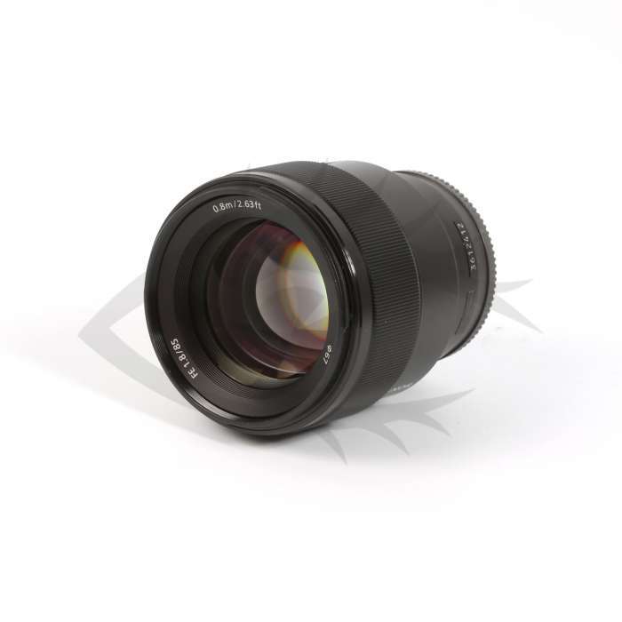 Genuino  Sony FE 85mm f/1.8 Lens (SEL85F18)