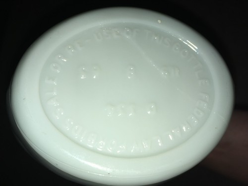 vintage liquor bottle sailboats windmill federal law forbids sale or re-use - Picture 4 of 4