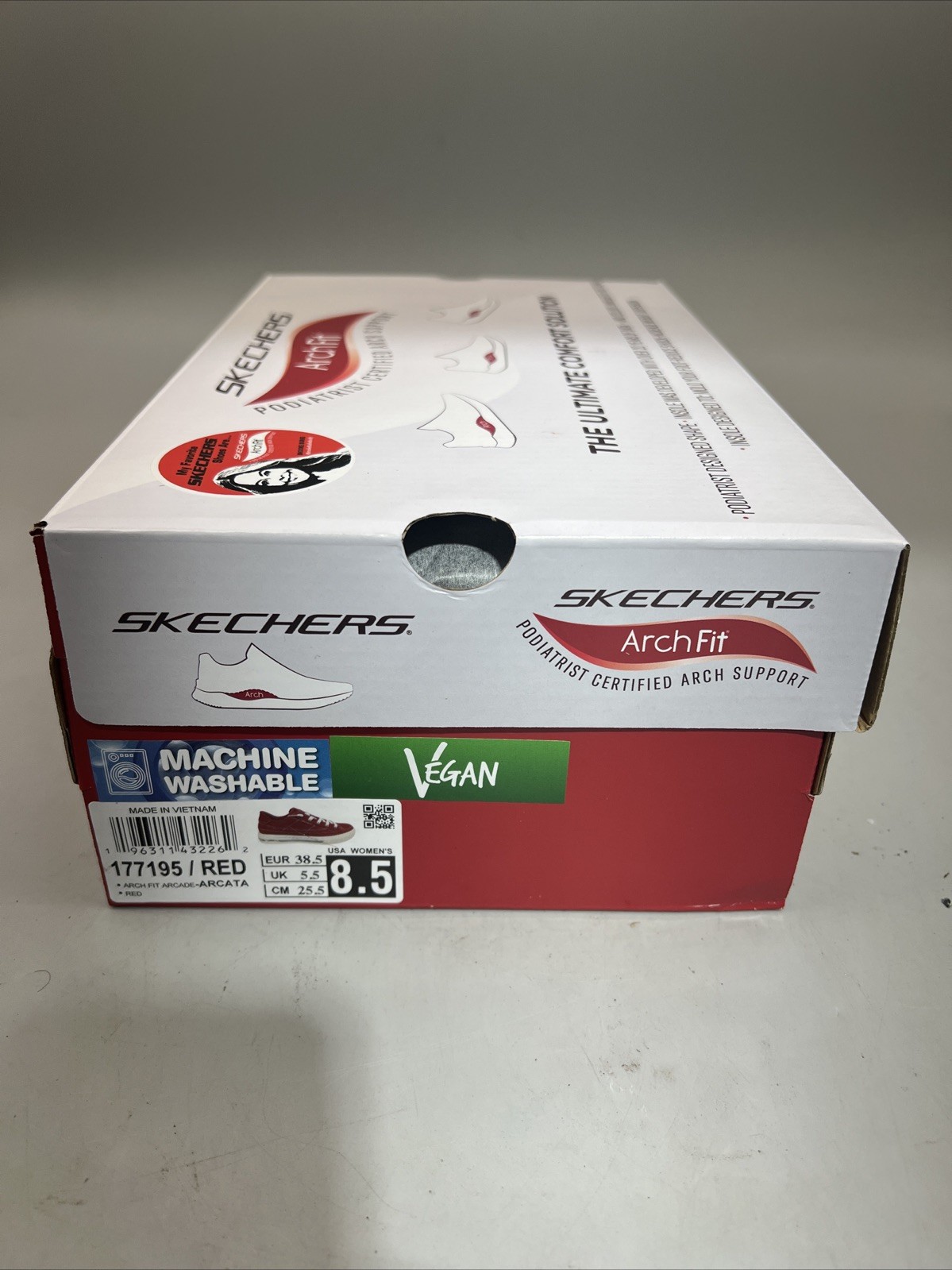 SKECHERS Arch Fit Arcade Arcata Shoe Women's Size US 8.5 Red 177195