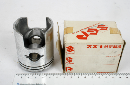 Genuine Suzuki T250 & GT250K-L piston (12110-18402-050) - Picture 2 of 3