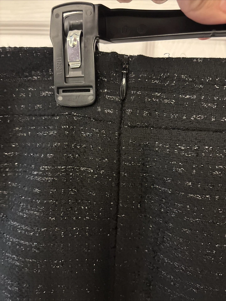Falda lápiz Nordstrom Trina Turk negra metálica plateada tiro alto talla 12 fiesta Foto 4 de 4
