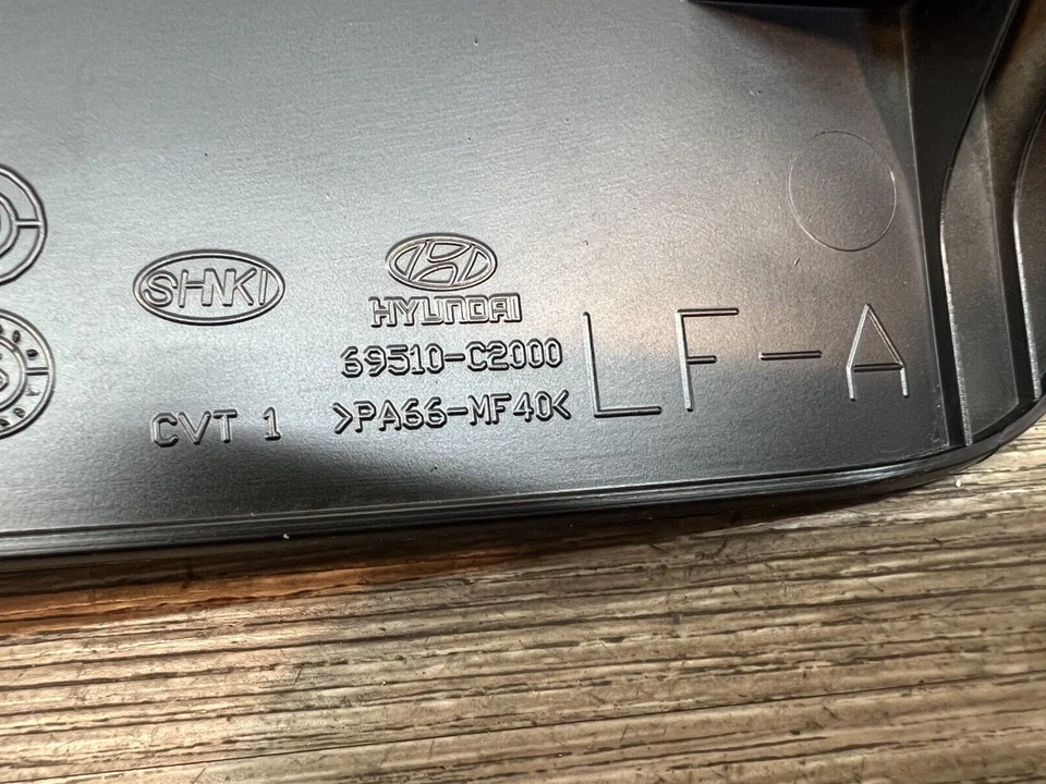 2016-2019 HYUNDAI SONATA FUEL FILLER DOOR OEM 69510-C2000 - Image 3 of 4