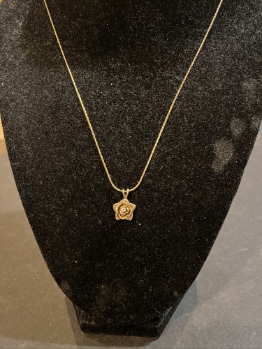 Vintage 14K Yellow Gold 3D Flower Diamond Pendent Necklace - Picture 4 of 9