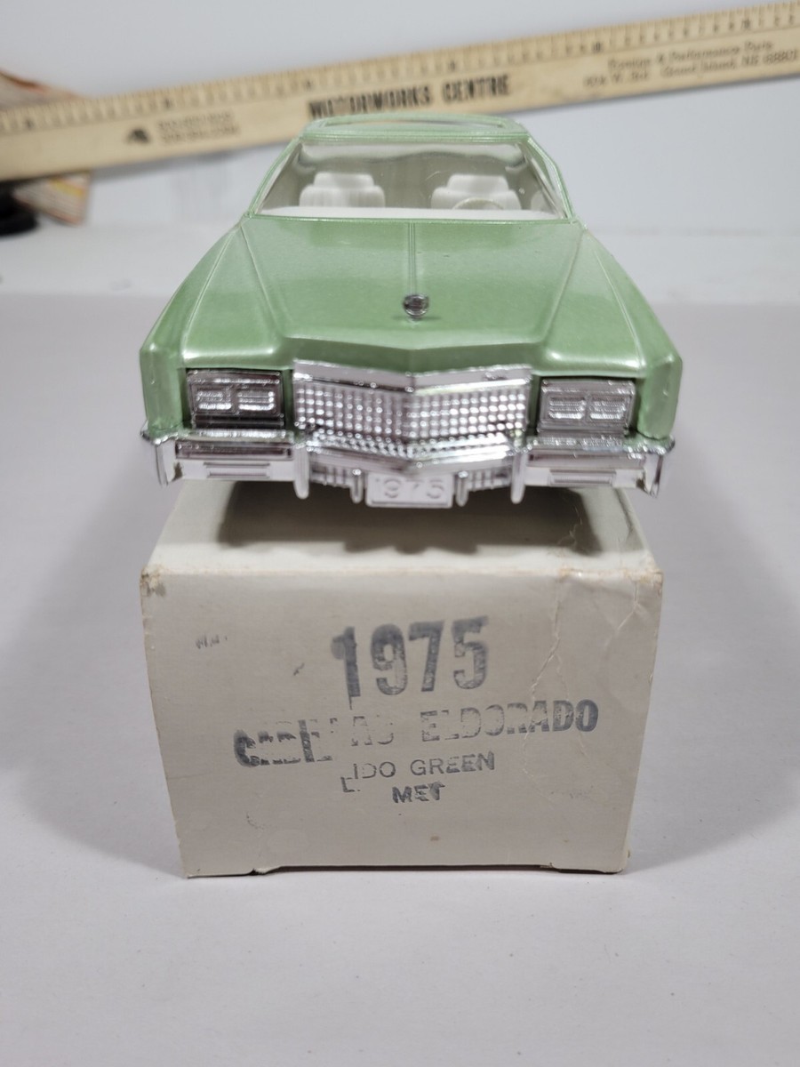 JoHan 1975 Cadillac Eldorado Lido Green Dealer Promo Car with