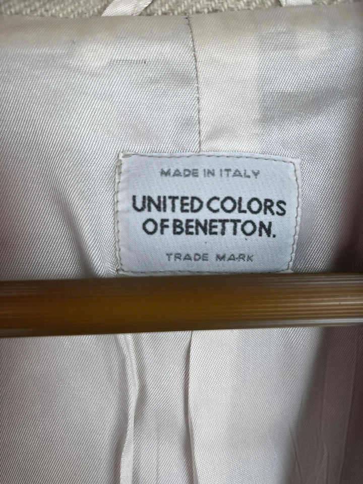 Женский шерстяной блейзер United Colors of Benetton цвета слоновой кости твид размер 42 средний - Изображение 2 из 4