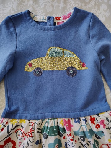 Mini Boden 7-8 Vestito Felpa Bambina Paillettes Auto Bicicletta Floreale Manica Lunga - Foto 2 di 4