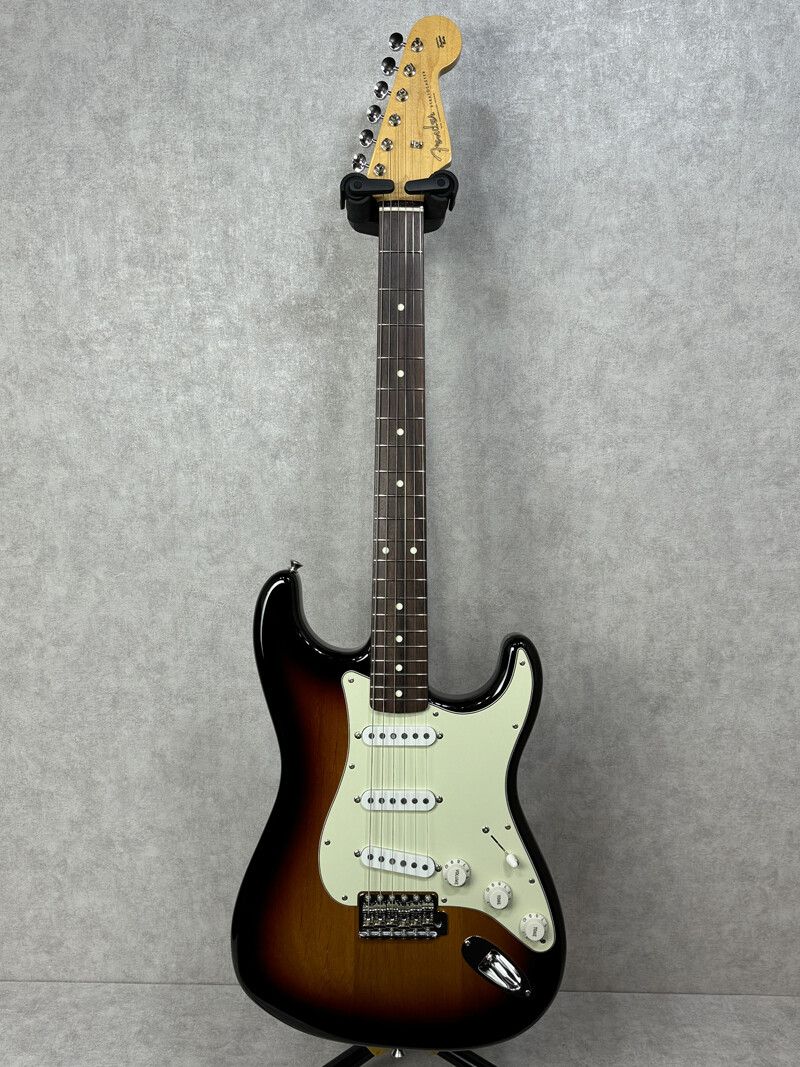 Fender FSR Japan Traditional II 60s Stratocaster Used