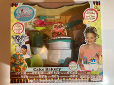 GIRL GOURMET new CAKE BAKERY Play set COOKWARE vintage ACE OF CAKES