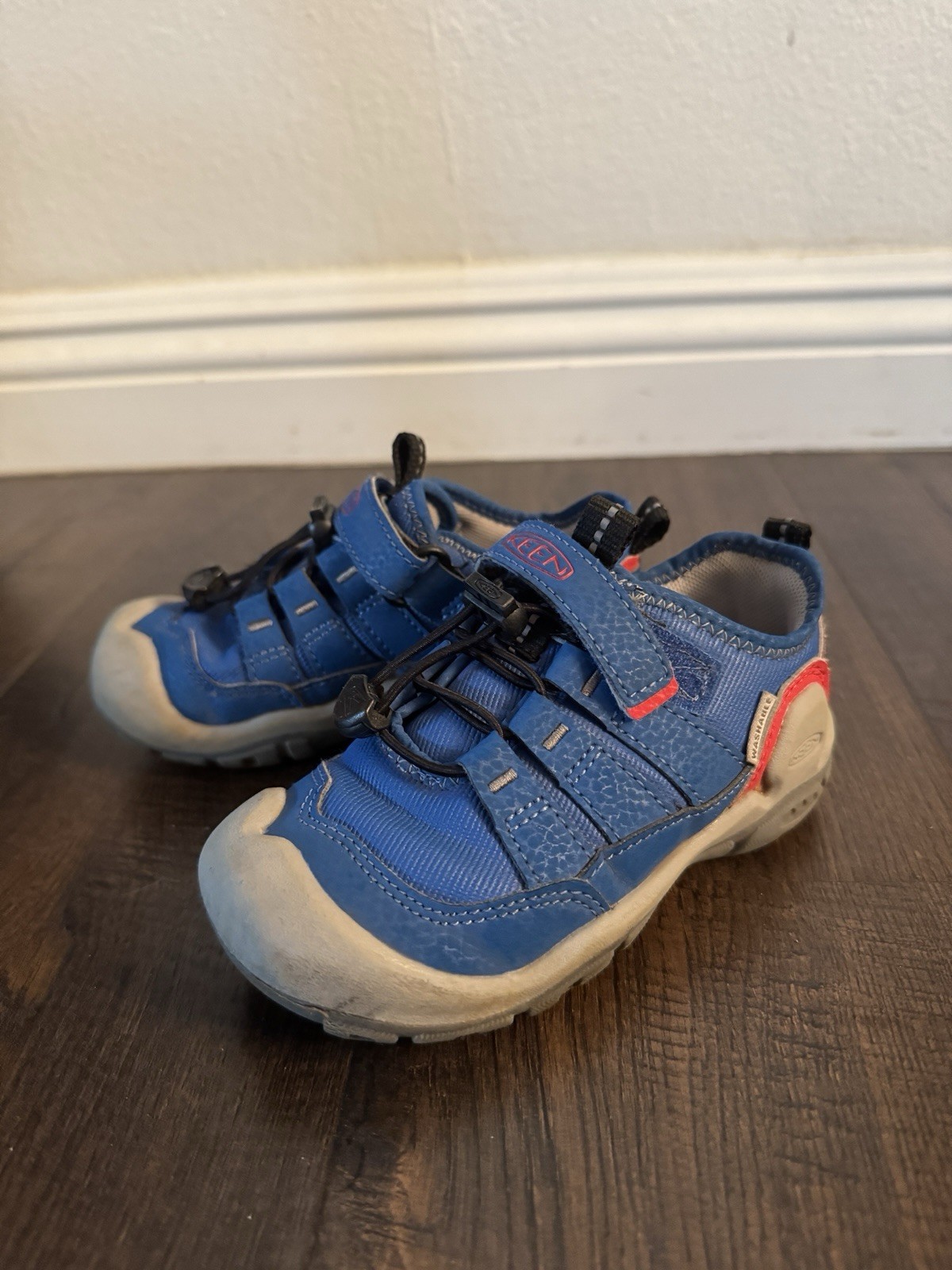 Keen Knotch Hollow Sneaker CLASSIC BLUE RED CARPET scarpe da trekking outdoor sandalo