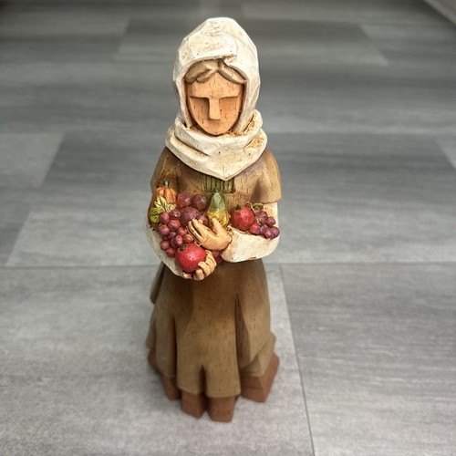 Pacific Rim Thanksgiving Cubist 13" Pilgrim Woman Fruit Figurine Resin - Picture 4 of 4