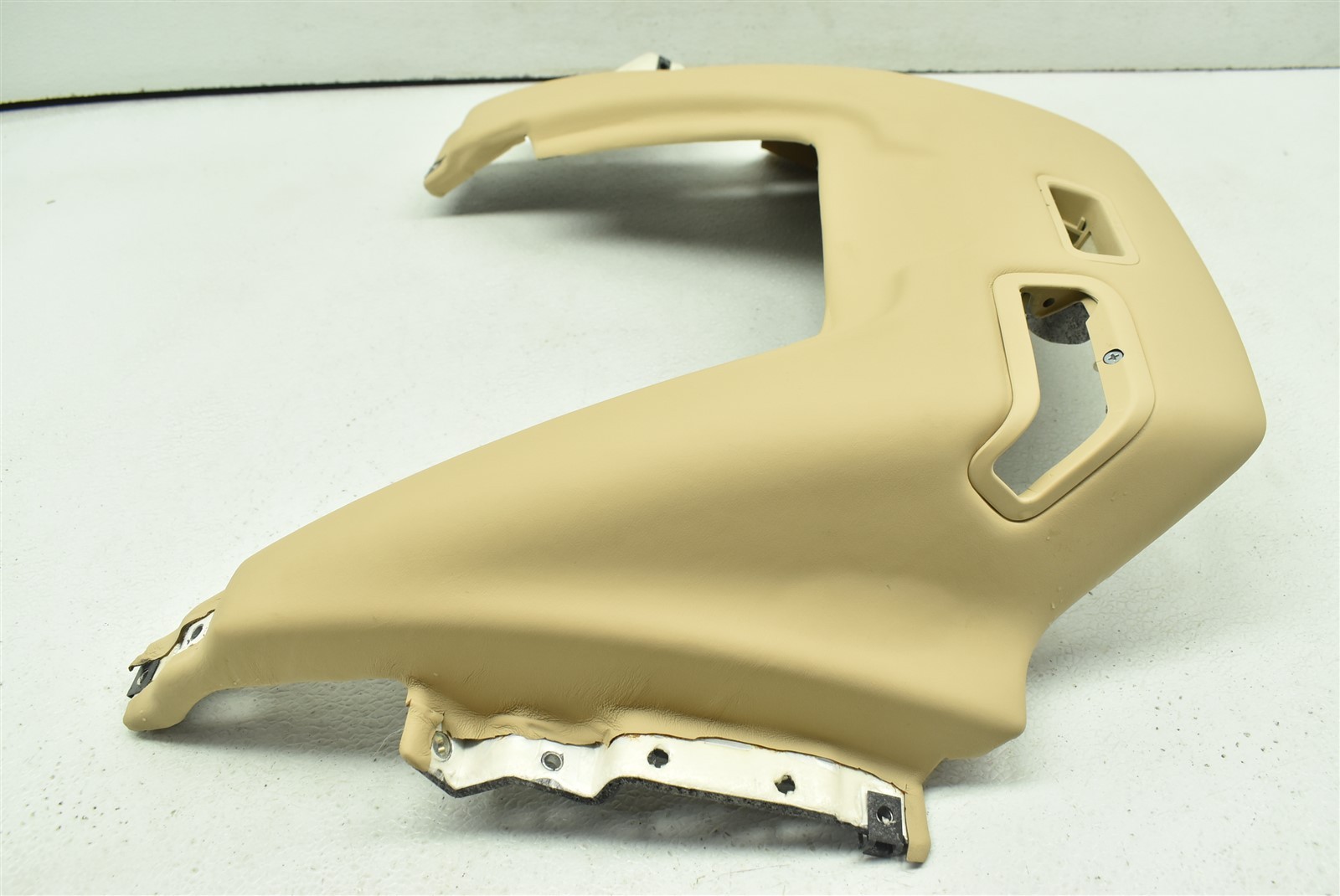 2010 Ferrari California Center Dash Lower Bolster Cover Trim Panel 321756