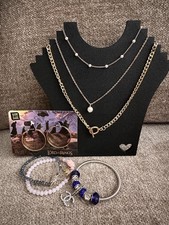 All New Without Tags Seven Piece Jewelry Bundle Great For Teens And Adults Alike