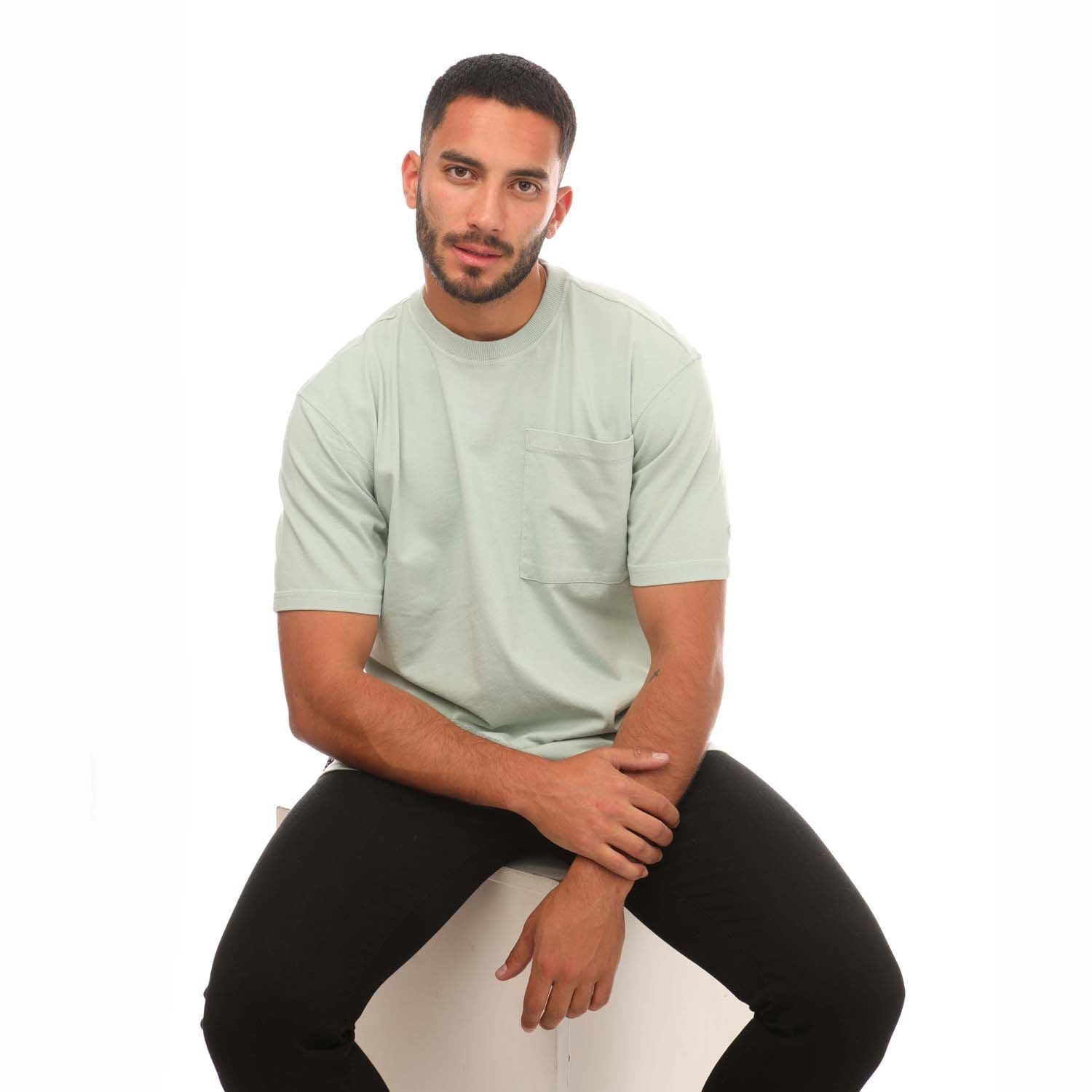 Футболка Herren с отстиранным основным карманом в Грюне