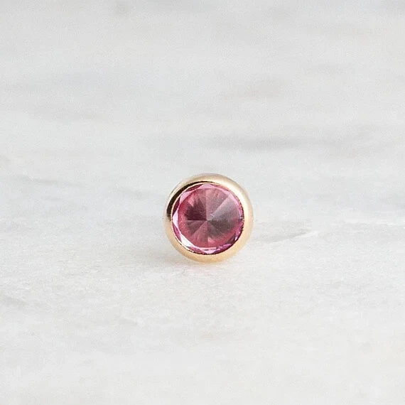 Piercing de nariz hélice parafuso narina pedra turmalina rosa 3 mm folheado a ouro 14K - Imagem 4 de 4