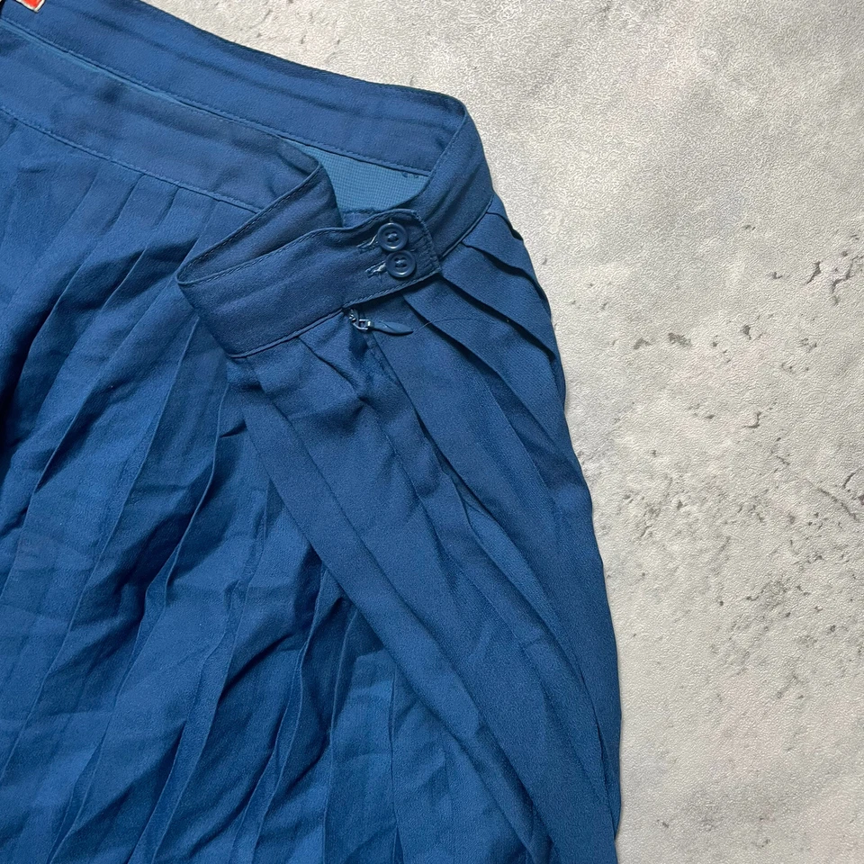 ModCloth Blue A Line Pleated Zip Polyester Skirt Women's Plus Size 3X MINT - Image 4 of 4